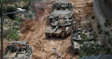 UPDATE : अमेरिकी रक्षा मंत्री हेगसेथ ने कहा: ईरान पर हमलों में कोई कमी नहीं आएगी