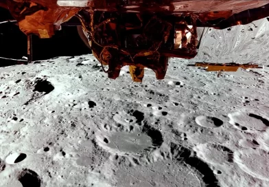 चंद्रमा पर उतरने से पहले, एक भीषण टक्कर का साया मंडराया