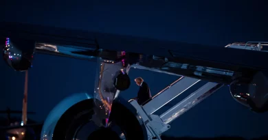 For Trump, a Promised Economic Boom Collides With the Costs of War