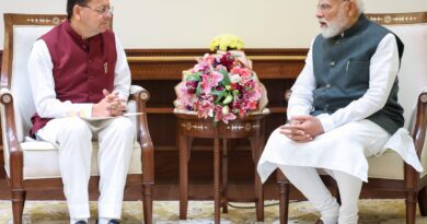 प्रधानमंत्री नरेंद्र मोदी से मिले सीएम पुष्कर सिंह धामी, उत्तराखंड आगमन का दिया निमंत्रण