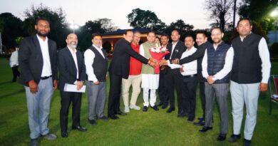 मुख्यमंत्री  धामी से बार एसोसिएशन देहरादून के प्रतिनिधिमंडल की शिष्टाचार भेंट