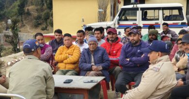होली पर्व को शांतिपूर्ण ढंग से मनाने को लेकर पुलिस-व्यापारियों की गोष्ठी आयोजित