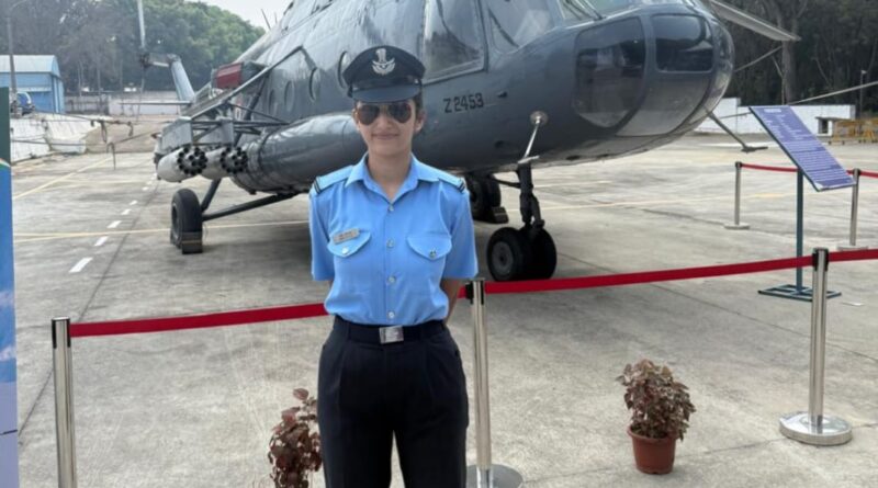 जोशीमठ की गार्गी उनियाल बनीं वायुसेना में फ्लाइंग अफसर