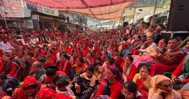 भिटोली महोत्सव में महिला मंगल दलों ने दी रंगारंग प्रस्तुतियां