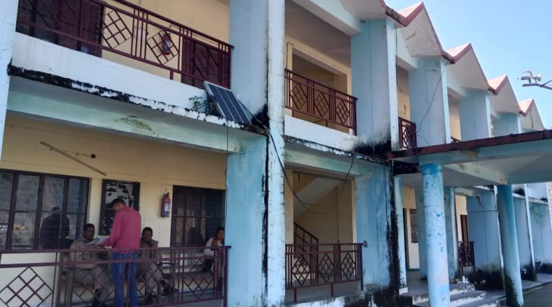 पोखरी तहसील फिर हुयी लावारिश, टिकता नहीं  कोई एस डी एम