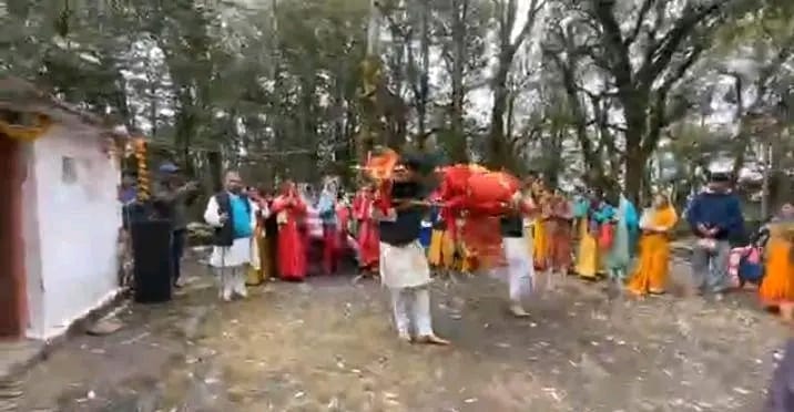 नागनाथ गढ़ी के राजराजेश्वरी मंदिर में चैत्र नवरात्र के नौ दिवसीय अनुष्ठान शुरू