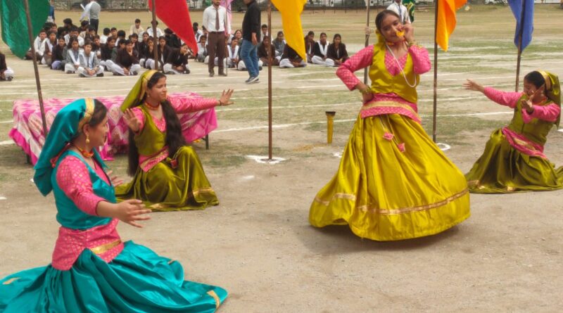 राजकीय पॉलिटेक्निक गौचर की वार्षिक खेलकूद प्रतियोगिता शुरू, पहले दिन साहिल नेगी व दिव्या रहे अव्वल