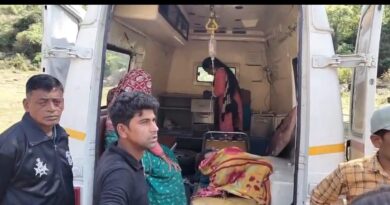 घास लेने गयी महिला पर भालू का हमला, घायल को एयर लिफ्ट कर पहुँचाया हायर सेंटर