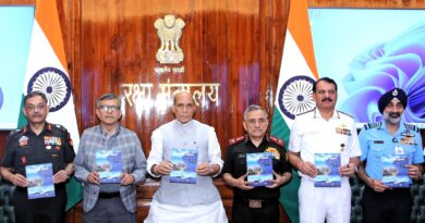 रक्षा मंत्री ने भविष्य के लिए तैयार भारतीय सेना का रोडमैप’ जारी किया