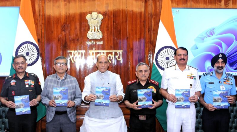 रक्षा मंत्री ने भविष्य के लिए तैयार भारतीय सेना का रोडमैप’ जारी किया