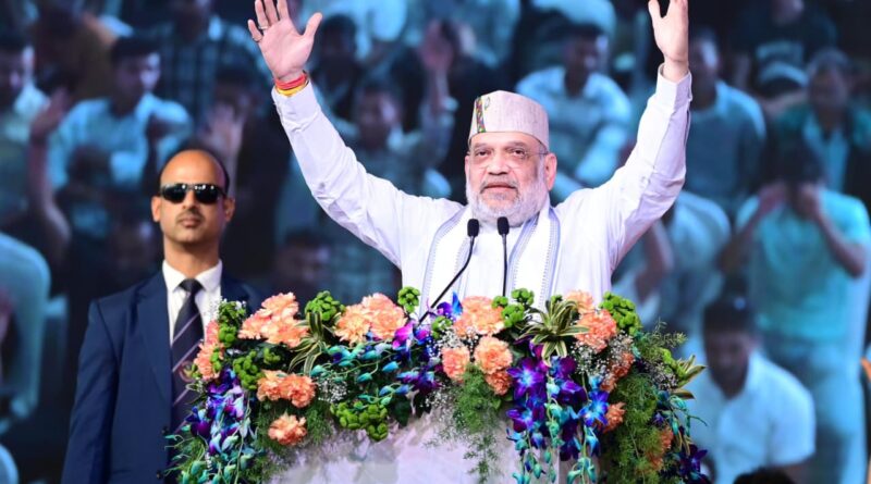 केन्द्रीय गृह मंत्री  अमित शाह ने उत्तराखंड सरकार के 4 वर्ष पूर्ण होने पर हरिद्वार में ₹1132 करोड़ से अधिक कार्यों का लोकार्पण और भूमि पूजन किया