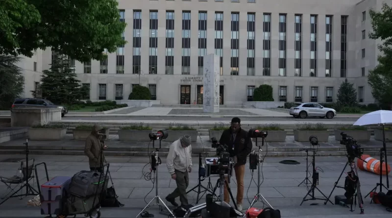 Gunman Who Charged at Washington Press Gala Faces Arraignment