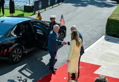 व्हाइट हाउस में सम्मानित अतिथि के रूप में किंग चार्ल्स का स्वागत