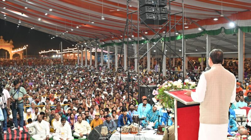 सीएम धामी ने हरिद्वार में सद्भावना सम्मेलन से सामाजिक एकता का दिया संदेश