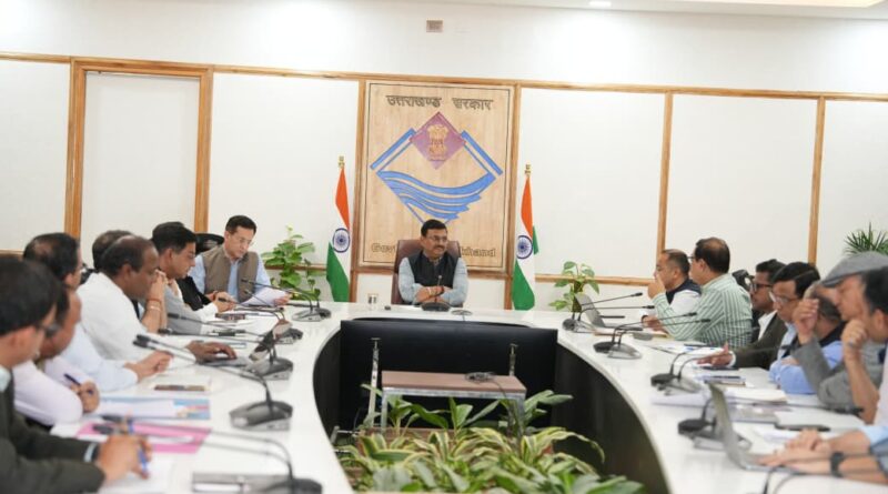 मुख्य सचिव ने ली चारधाम यात्रा की तैयारियों को लेकर बैठक