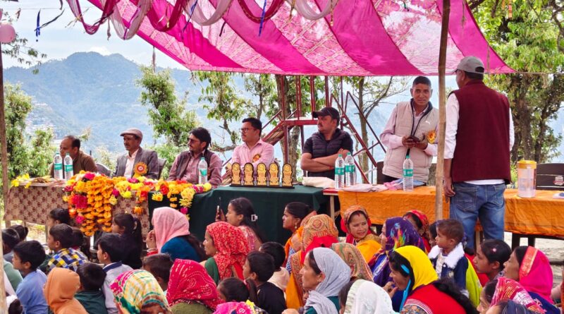 पोखरी के उच्च प्राथमिक विद्यालय वल्ली खन्नी में वार्षिकोत्सव का भव्य आयोजन