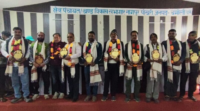 पोखरी में कांग्रेसियों का सम्मान समारोह, सत्ता में वापसी का भरोसा