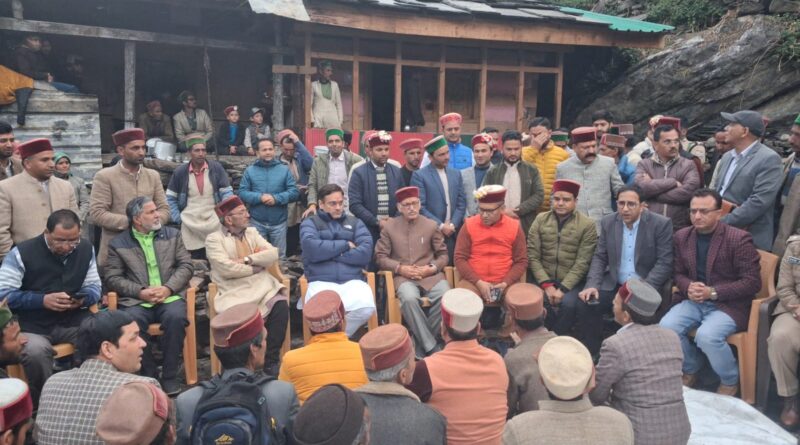 फ़िताड़ी अग्निकांड : पीड़ित 14 परिवारों को गोट वैली प्रोजेक्ट से जोड़ने की घोषणा