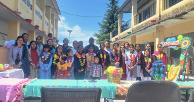 प्रवेशोत्सव में नवप्रवेशी छात्र-छात्राओं का उत्साहवर्धन, छात्र संख्या बढ़ाने पर जोर 