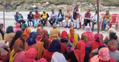 तपोवन-विष्णुगाड़ परियोजना के खिलाफ धरना सातवें दिन जारी, 15 सूत्रीय मांगों पर अड़े ग्रामीण