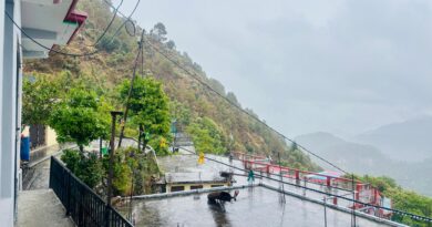 पहाड़ों में मूसलाधार बारिश से जनजीवन अस्त-व्यस्त, काश्तकारों की बढ़ी चिंता