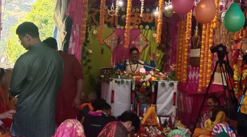 श्रीमद्भागवत कथा: भक्ति और श्रद्धा से गूंजा काण्डई चन्द्रशिला