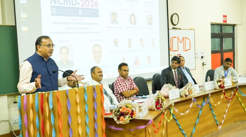 ऊर्जा संचरण को सुपरकंडक्टर की दरकार