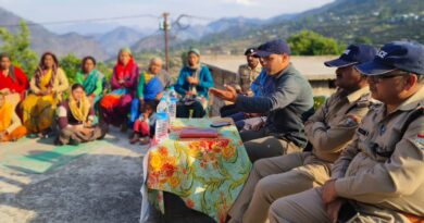 पोखरी पुलिस का जौरासी में जनजागरूकता अभियान, ग्रामीणों को दी गई अहम जानकारियां