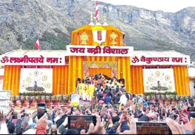 बैकुंठ धाम बद्रीनाथ के कपाट खुले, सम्पूर्ण चारधाम यात्रा शुरू