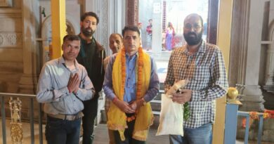 ज्योतिर्मठ पहुंचकर बीकेटीसी के नव नियुक्त सीईओ ने किए भगवान नृसिंह के दर्शन