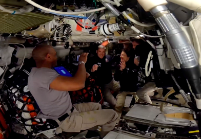 आर्टेमिस II के अंतरिक्ष यात्री पृथ्वी से सर्वाधिक दूरी का रिकॉर्ड तोड़ने को तैयार