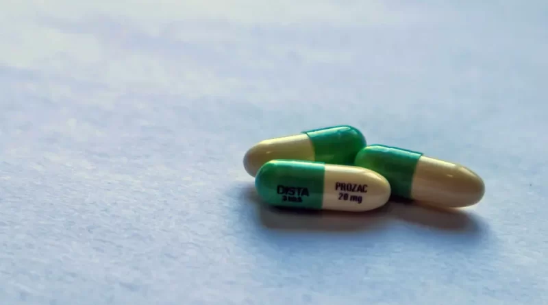 Top Psychiatrists Call for a Greater Focus on Ceasing Medication