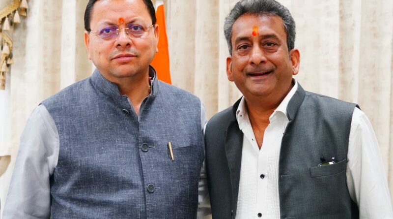 अभिनेता हेमंत पांडे ने मुख्यमंत्री धामी से भेंट की
