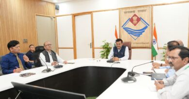 आपदा न्यूनीकरण परियोजनाओं की समीक्षा, भूकम्प चेतावनी और ग्लेशियर झीलों पर फोकस
