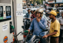 चार साल बाद बढ़े पेट्रोल-डीजल के दाम, आम आदमी पर बढ़ेगा महंगाई का बोझ