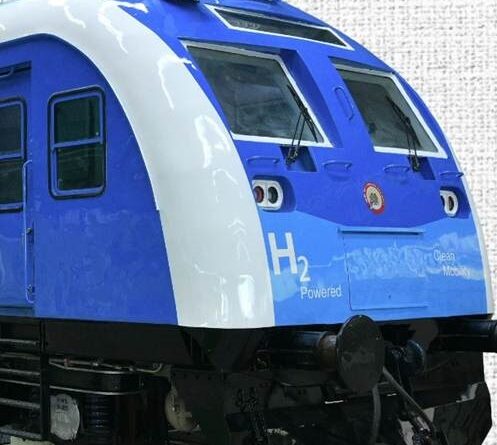 पहली स्वदेशी हाइड्रोजन ट्रेन पटरियों पर दौड़ने को तैयार