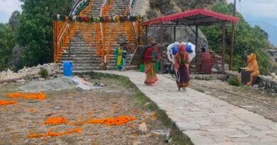 आस्था और प्राकृत सौंदर्य के लिए विख्यात है कार्तिक स्वामी मंदिर