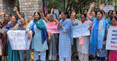 चम्पावत प्रकरण को लेकर देहरादून में प्रदर्शन