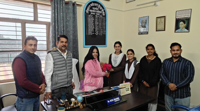 अर्थशास्त्र विभाग की विभागीय परिषद के अंतर्गत प्रतियोगिताओं का आयोजन