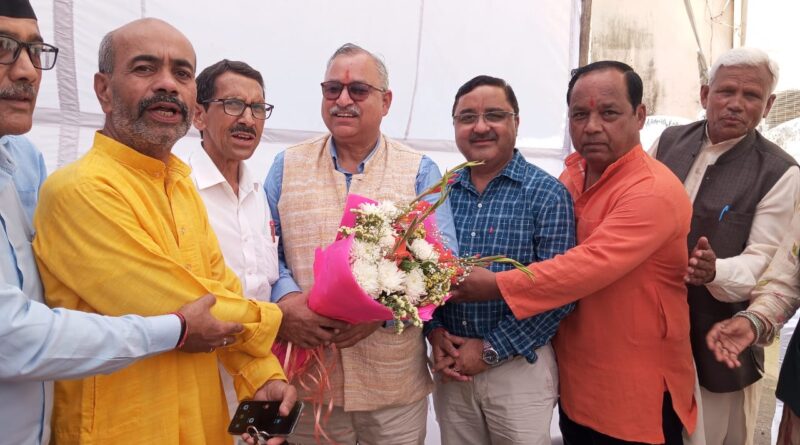 मोहन सिंह खत्री के उपाध्यक्ष मनोनीत होने पर राज्य आन्दोलनकारियों ने किया अभिनंदन