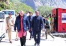 सीमांत क्षेत्र हर्षिल पहुंचे मुख्य निर्वाचन आयुक्त, पोलिंग बूथ का किया निरीक्षण
