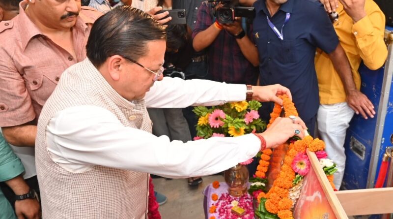 मुख्यमंत्री धामी ने हरिद्वार में आनंद धर्मशाला ट्रस्ट का किया लोकार्पण