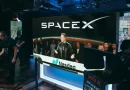 Elon Musk Becomes World’s First Trillionaire as SpaceX Starts Trading