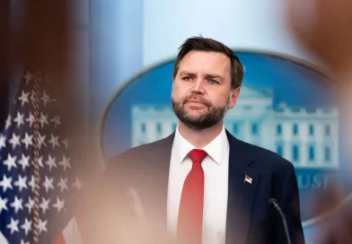 Vance Issues Blunt Warning to Israel as He Defends Trump’s Deal Vance Issues Blunt Warning to Israel as He Defends Trump’s Deal
