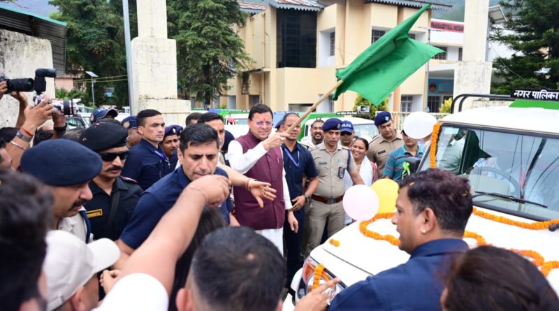 भीमताल नगर पालिका को मिले पांच नए कूड़ा वाहन