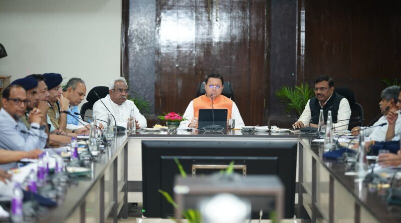 मानसून तैयारियों की समीक्षा, अधिकारियों को दिए व्यापक निर्देश