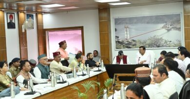 जनप्रतिनिधियों ने उठाए विकास और जनसमस्याओं के मुद्दे, मुख्य सचिव ने दिए त्वरित समाधान के निर्देश