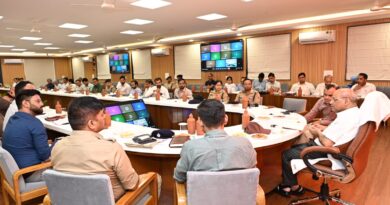 कुंभ-2027 की तैयारियों पर आयुक्त सख्त: तय समयसीमा में पूरे हों सभी कार्य, हर माह होगी समीक्षा 