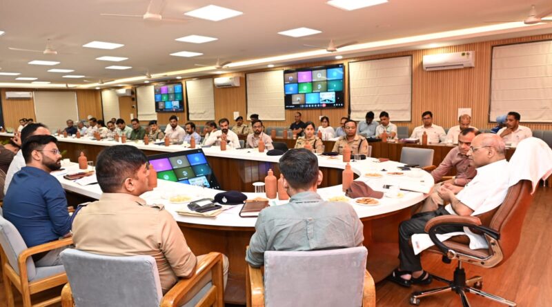कुंभ-2027 की तैयारियों पर आयुक्त सख्त: तय समयसीमा में पूरे हों सभी कार्य, हर माह होगी समीक्षा 