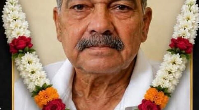 गौचर के व्यापारी हरीश रावत के निधन पर शोक, व्यापारियों ने बंद रखे प्रतिष्ठान